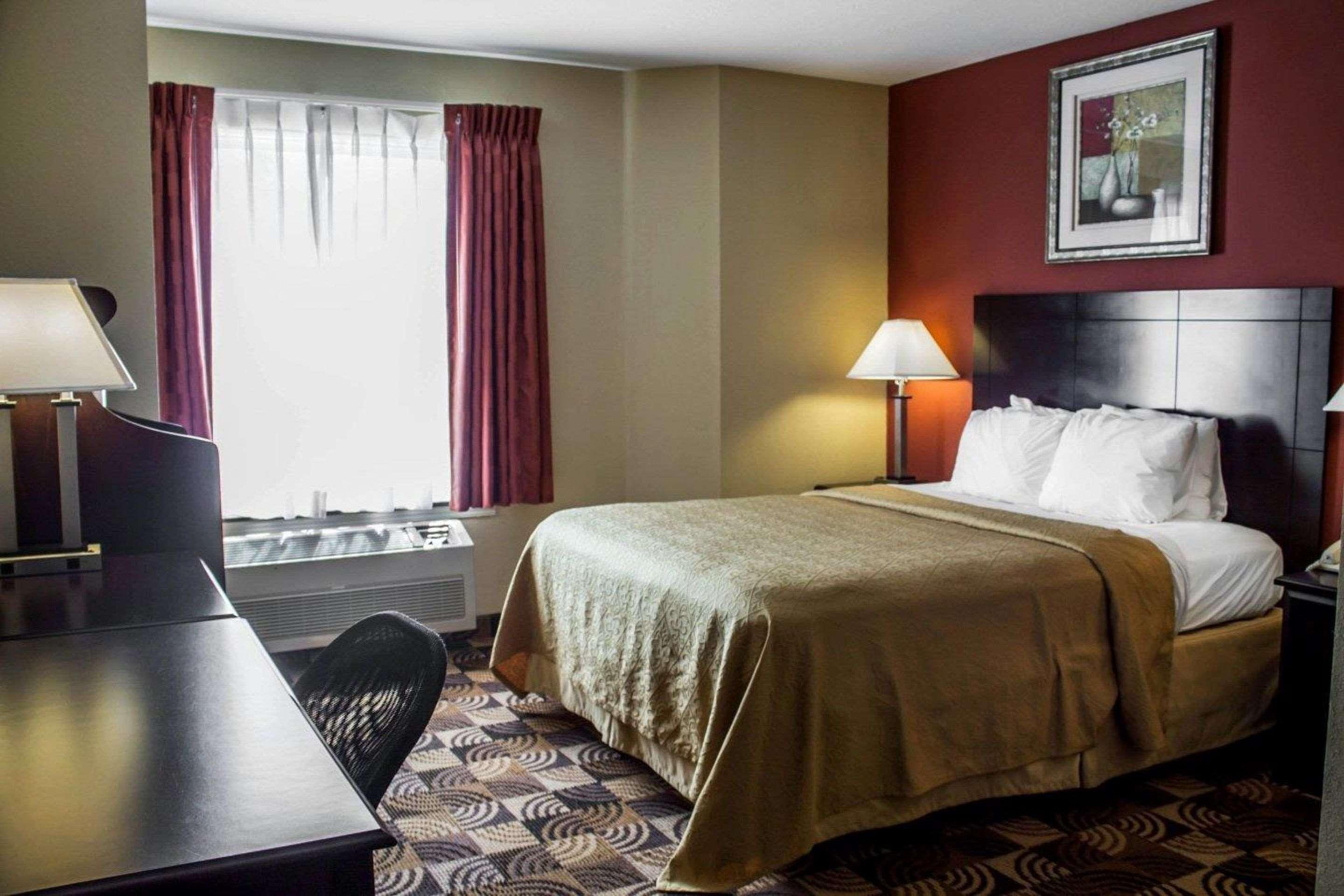 Quality Inn Brunswick Cleveland South Luaran gambar