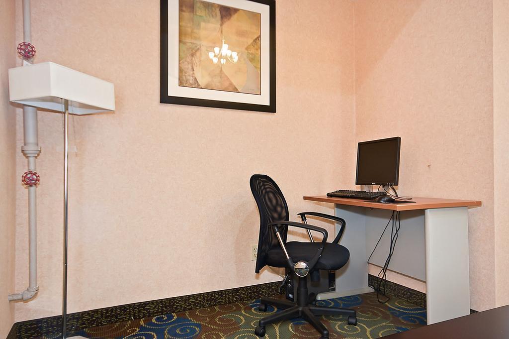 Quality Inn Brunswick Cleveland South Luaran gambar