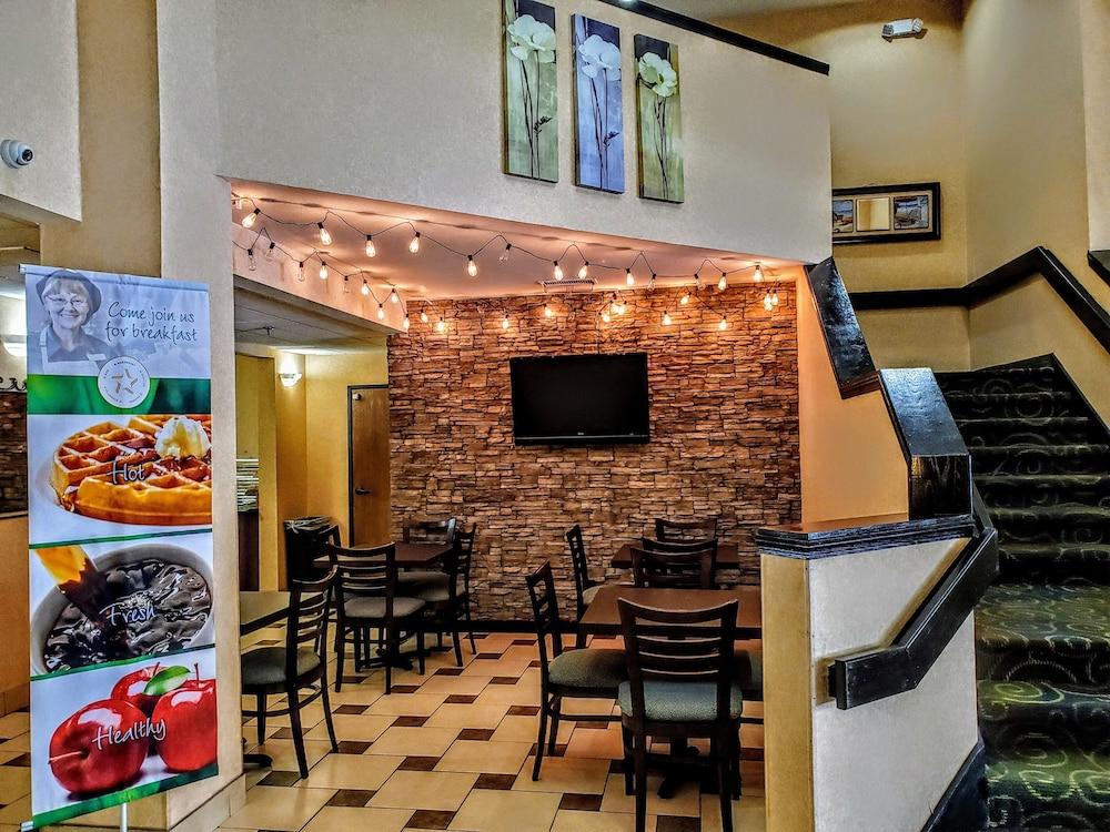 Quality Inn Brunswick Cleveland South Luaran gambar